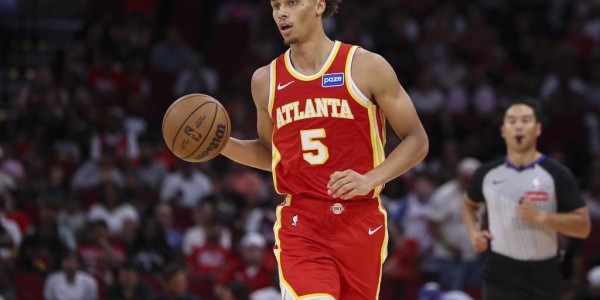 丹尼尔斯4年1亿美元提前续约老鹰 上赛季抢断王