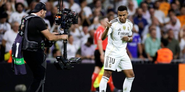 姆巴佩传射+熊皇双响，皇马3-1逆袭登顶西甲！谁能阻挡这银河战舰？